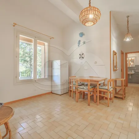 Apartment Bilocale Agrumeto A - Goelba